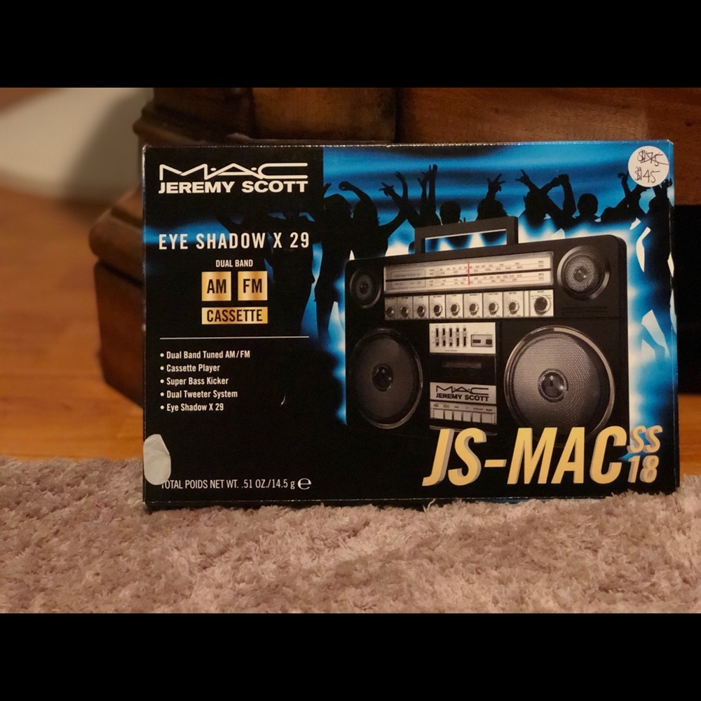 MAC Jeremy Scott Palette Limited Edition JS-MAC